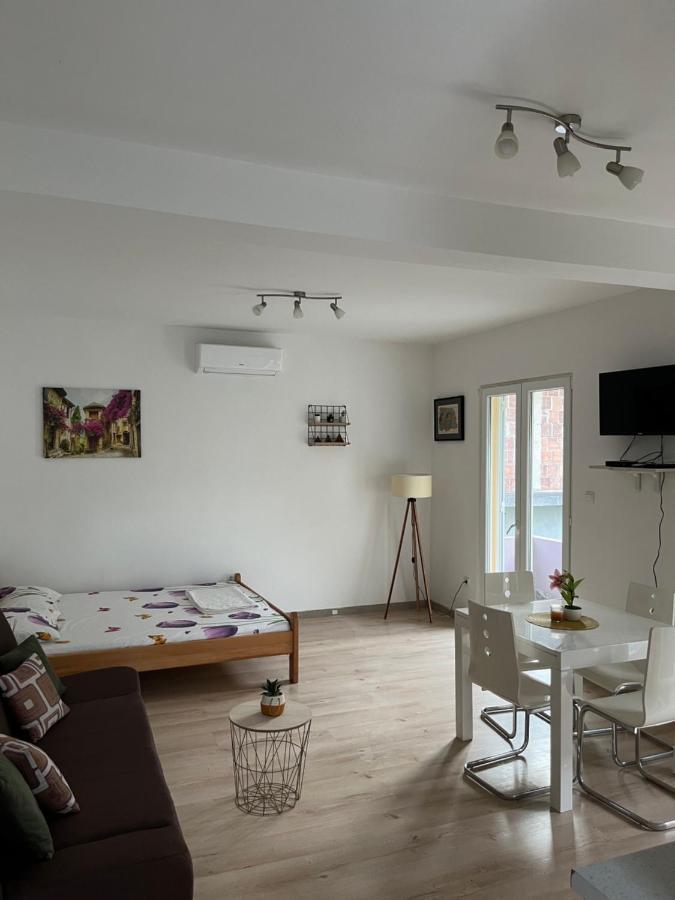 Apartamento Apartman Iskra Bijela Exterior foto